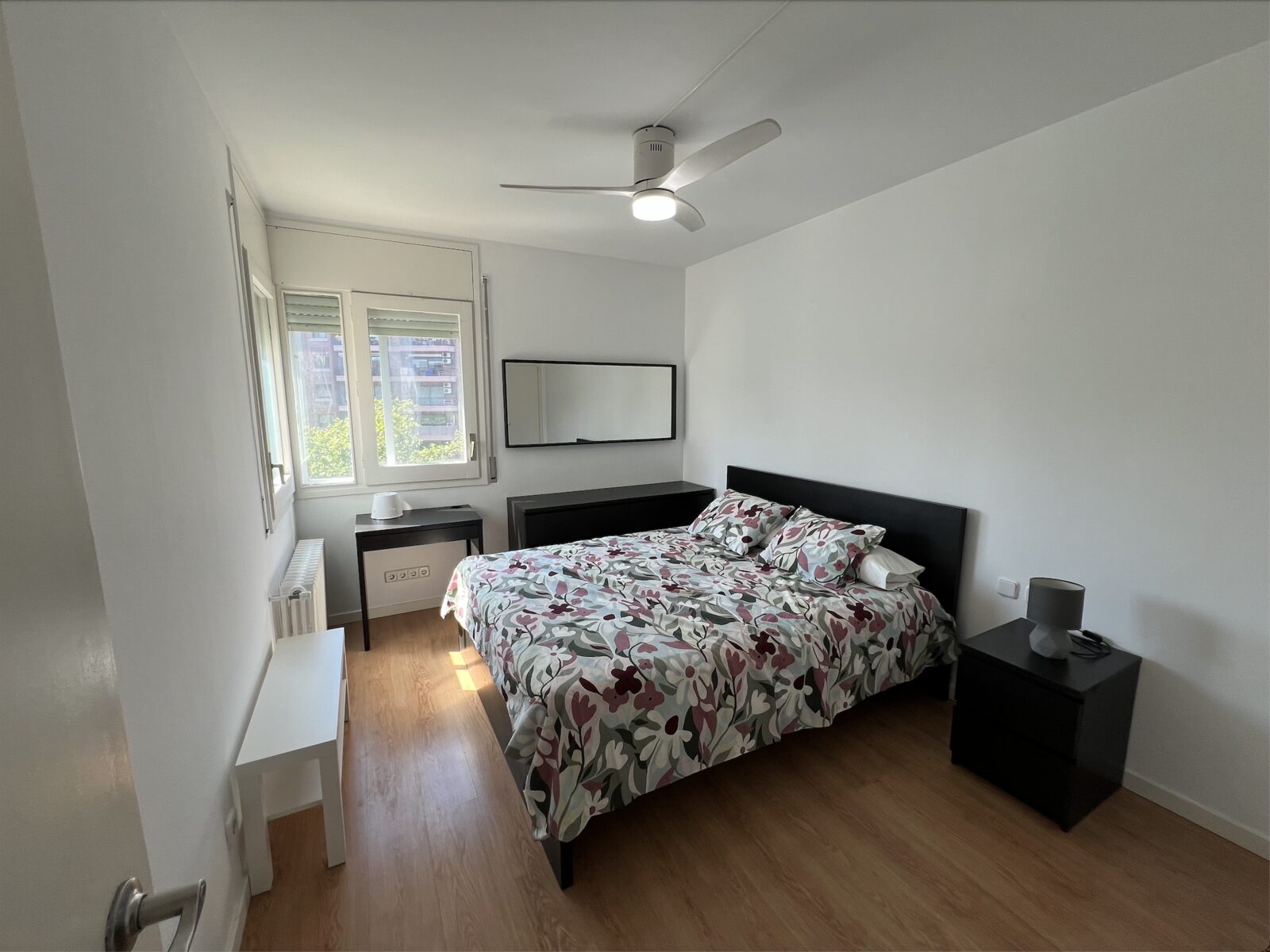 Dormitorio de un piso en la Bonanova